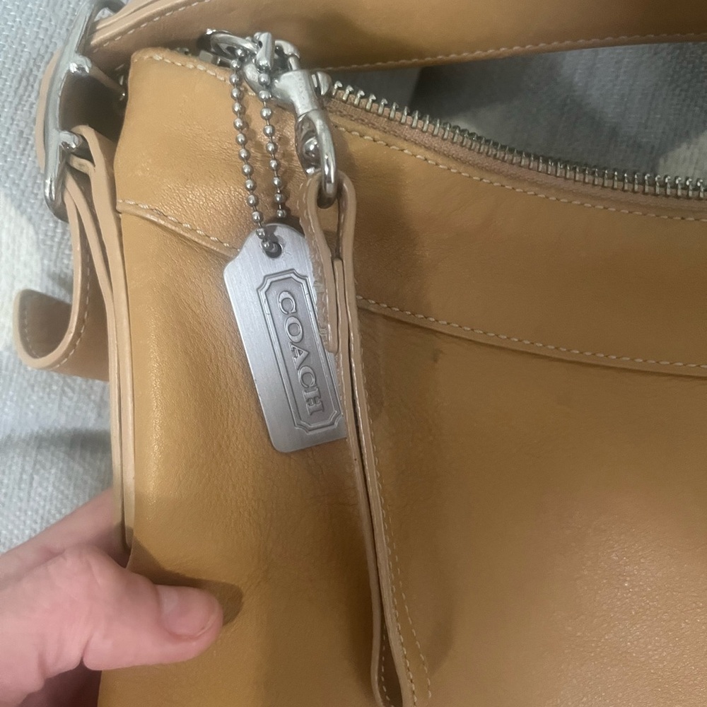 Coach shoulder bag
